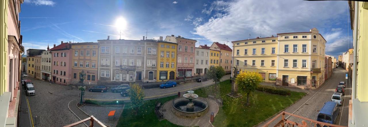 Apartmany Male Namesti, Broumov Luaran gambar