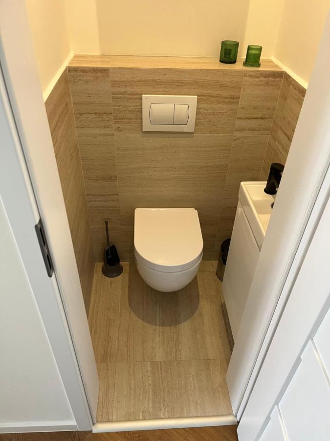 Apartmany Male Namesti, Broumov Luaran gambar